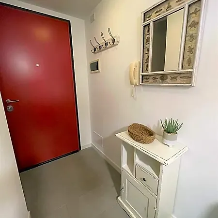 アパート Calilla Home-appartamento Scirocco