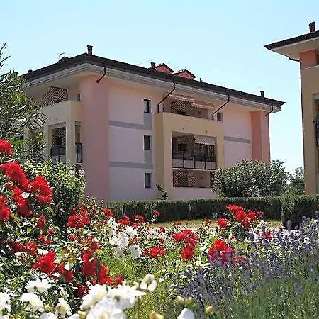 Calilla Home-appartamento Scirocco アパート グラード